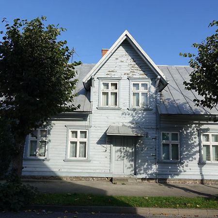 Alice Backyard-Holiday Home And Spa Parnu Exterior photo