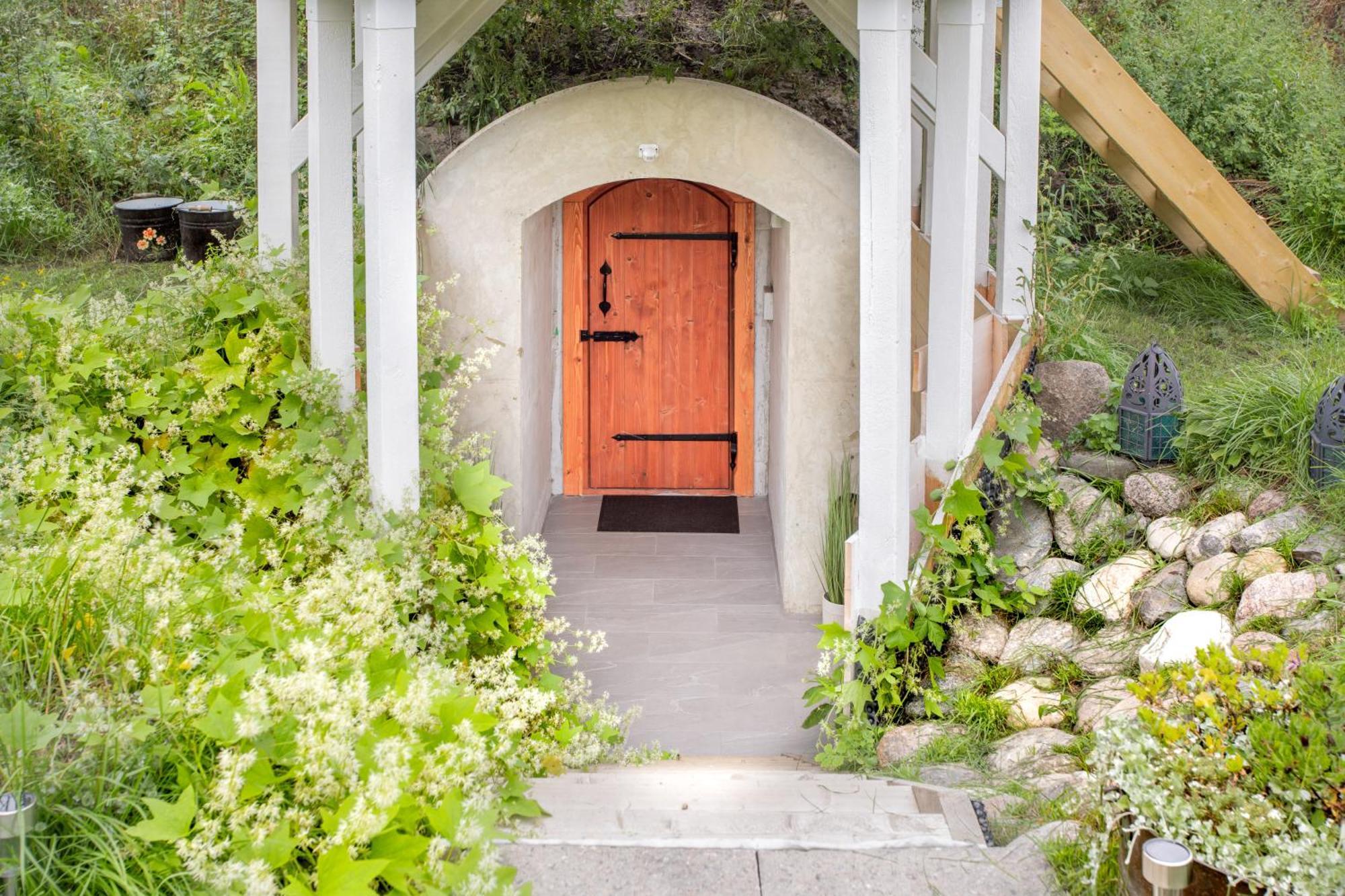 Alice Backyard-Holiday Home And Spa Parnu Exterior photo
